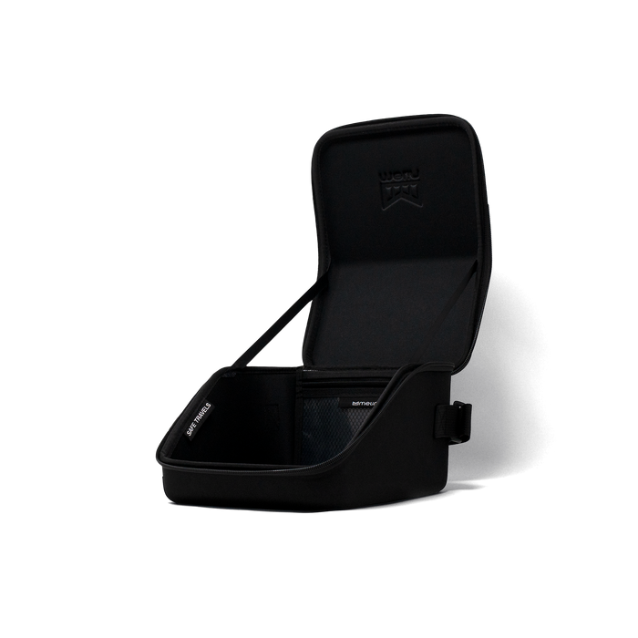 The angled view of the opened Melin 3 Hat Travel case in black