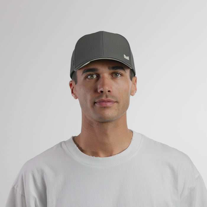 The model-image of the melin Vintage Fit A-Game Icon Hydro hat in faded black
