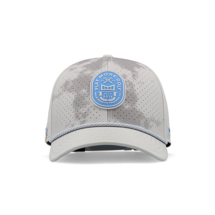 The front view of the melin A-Game Links Hydro  Vintage Fit in  Sky / Light Grey