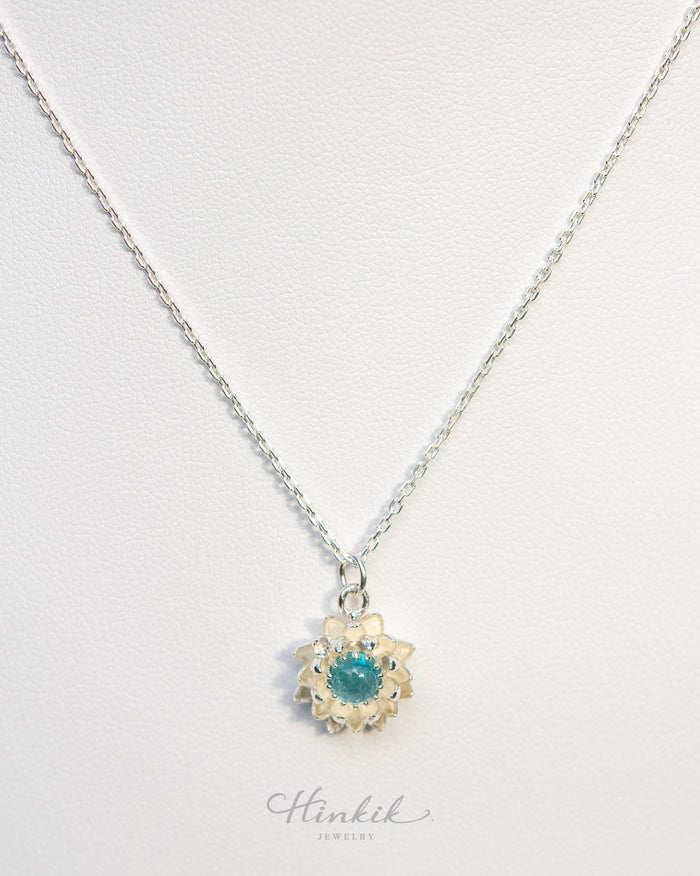 Blooming Lotus Necklace – Sterling Silver 925 with Moonstone / Aquamarine