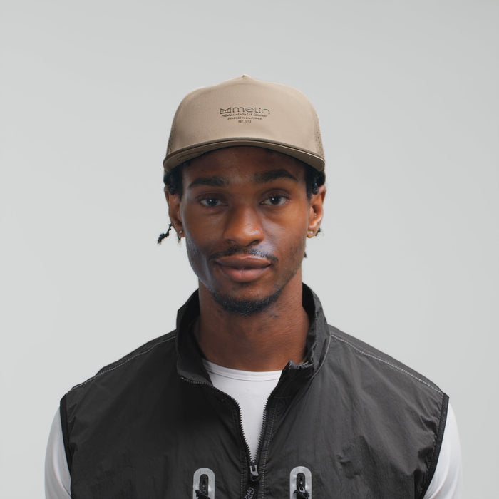 The model-image of the melin Split Crushed Fit Coronado Hydrolite hat in teak
