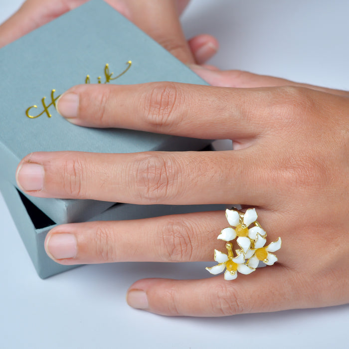 Dok Kaew Flower Ring | White Enamel & Polished Brass Adjustable Floral Ring