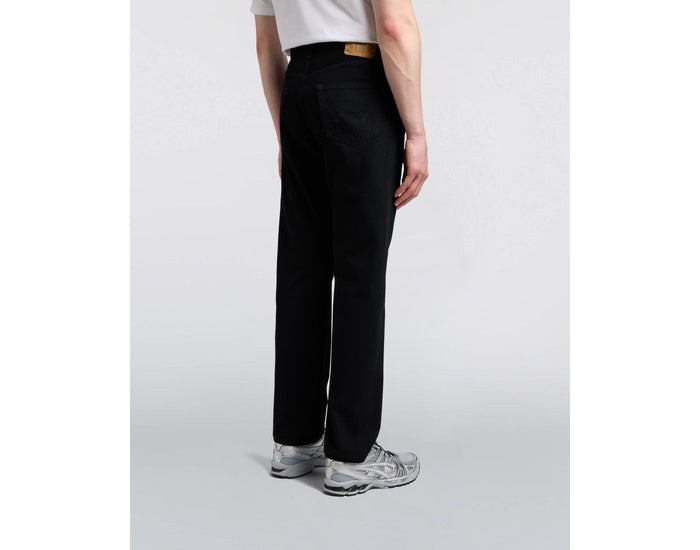 EU04Z-401 REGULAR STRAIGHT - BLACK UNWASHED