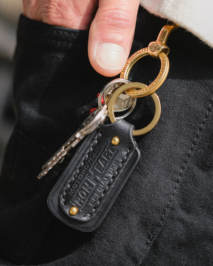 IHG-067 Buttero Leather Key Ring w/Embossed Iron Heart Logo - BLACK