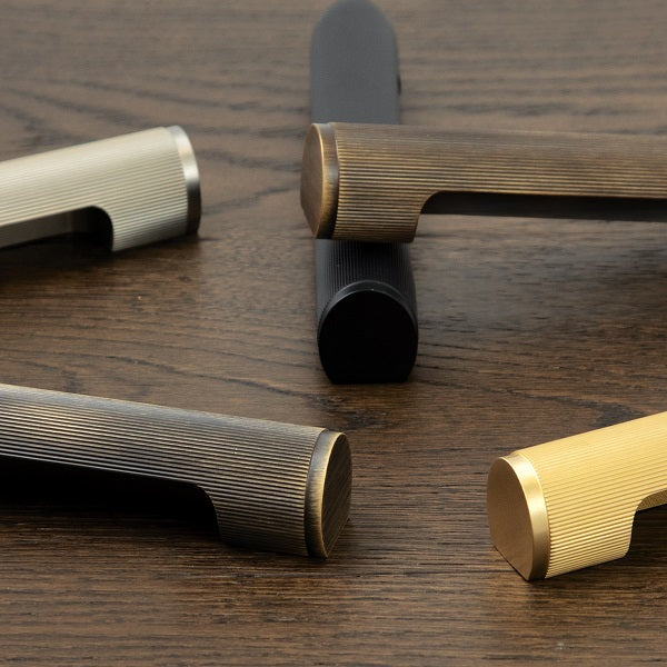 Momo Handles Manhattan Pull Handle Brushed Satin Brass