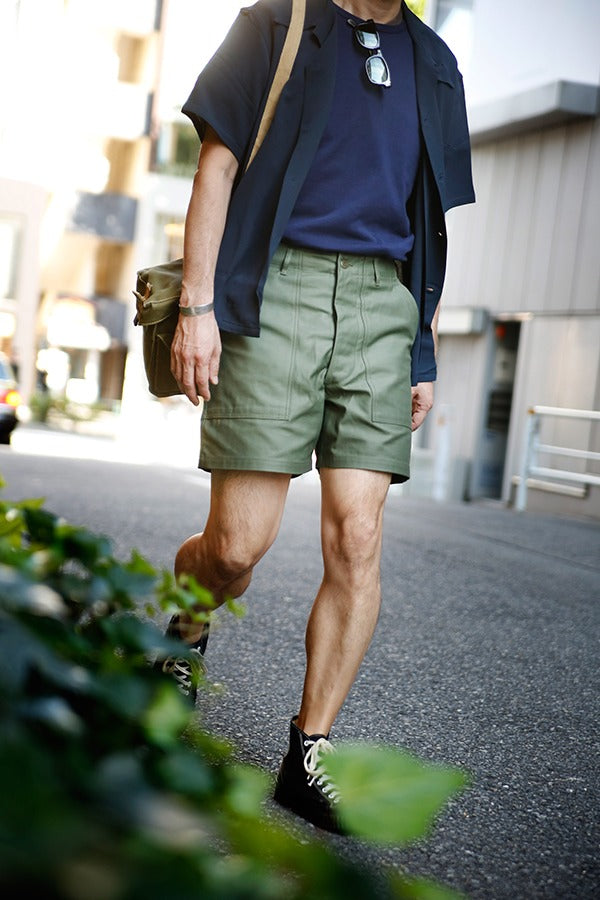 MP24004 UTILITY SHORTS COTTON SATEEN - OLIVE