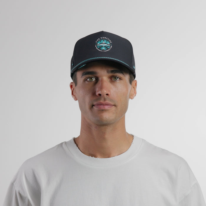 The model-image of the melin Split Fit Odysea Connection Hydro hat in black