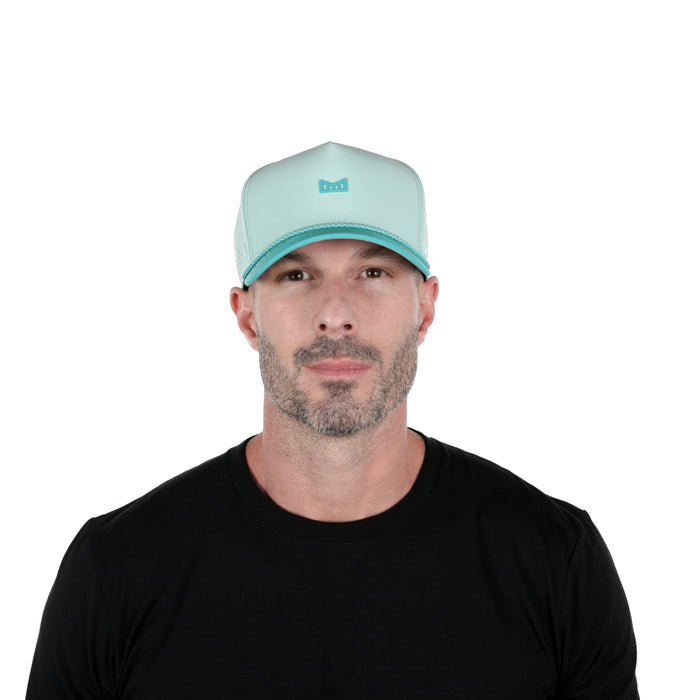 The model-image of melin's Odyssey Rope Bulls Icon Hydro hat - Mint / Dark Mint