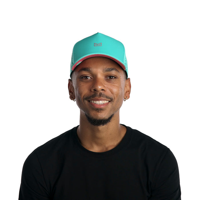 The model-image of melin's Odyssey Rope Bulls Icon Hydro hat - Whatamelin