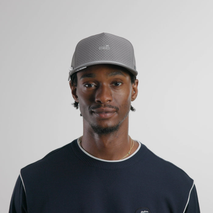 The model-image of the melin Split Fit Odysea Rope Links Hydro hat in grey