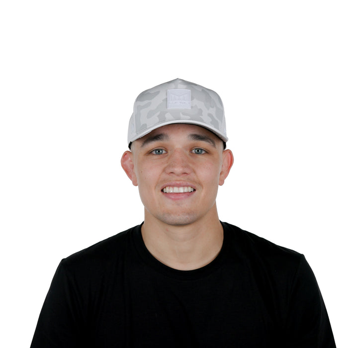 The model-image of melin's Odysea Stacked Hydro hat in Snow Camo