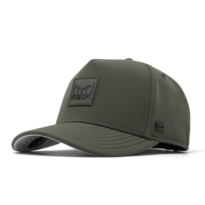 The front, angled view of the melin Odysea Stacked Infinite Thermal  Split Fit in Pine Green