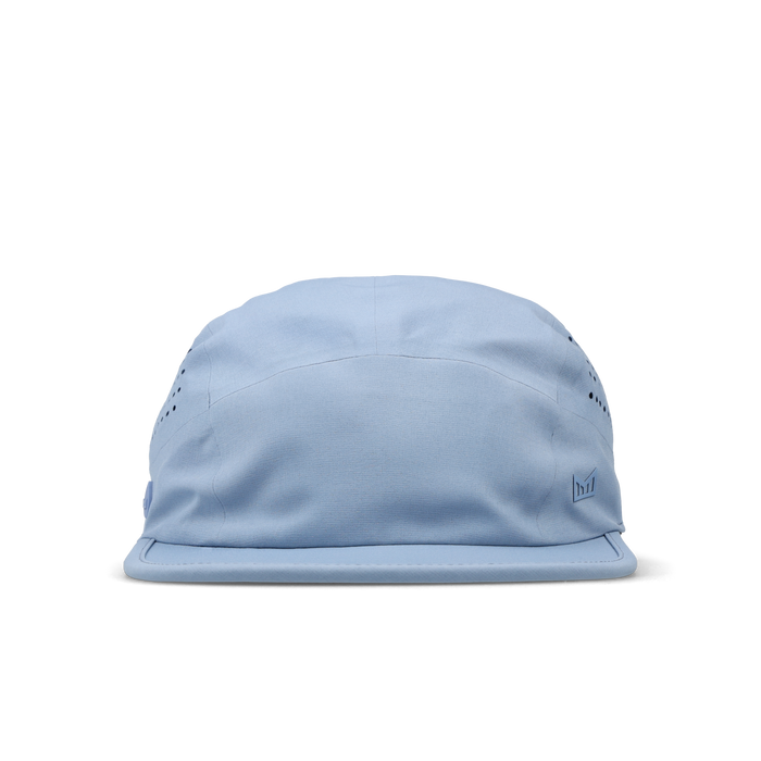 The frontal view of the melin Pace Hydro VO2 hat in Allure