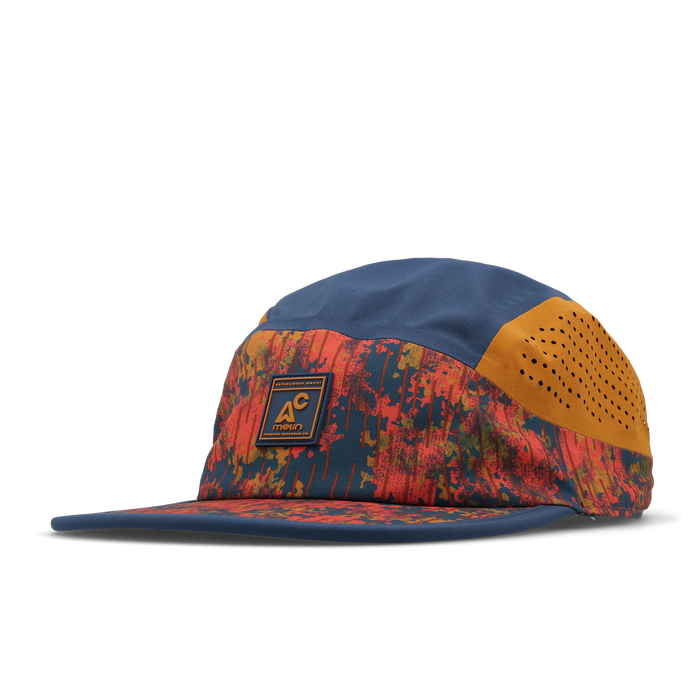 The side view of the melin Pace Packable Hydro Camper Fit in MAC Rain Camo