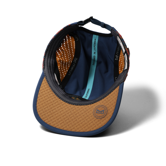 The inside view of the melin Pace Packable Hydro Camper Fit in MAC Rain Camo