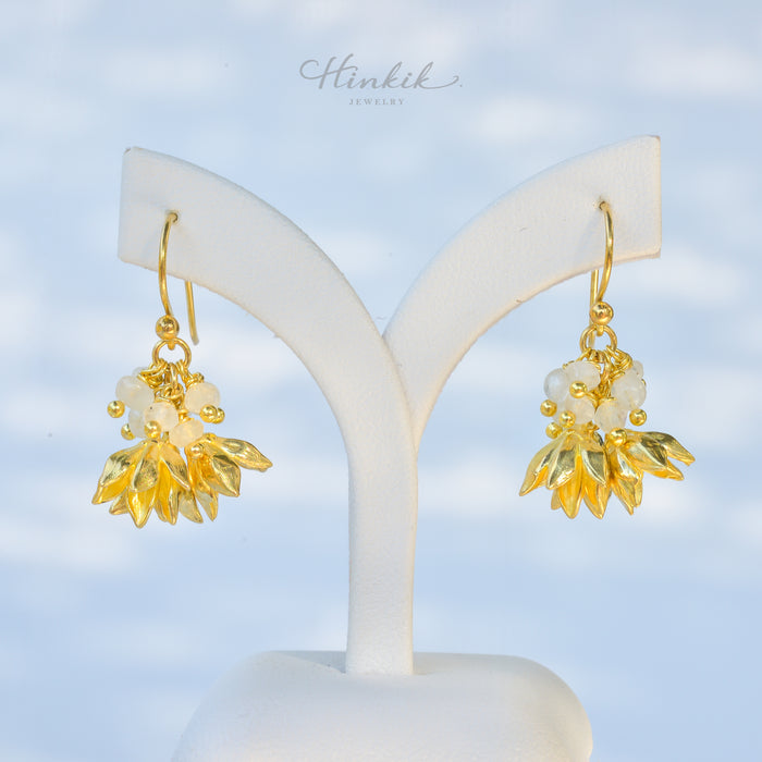 Pikul Flower Earrings | Moonstone Earrings (Bullet Wood Flower)