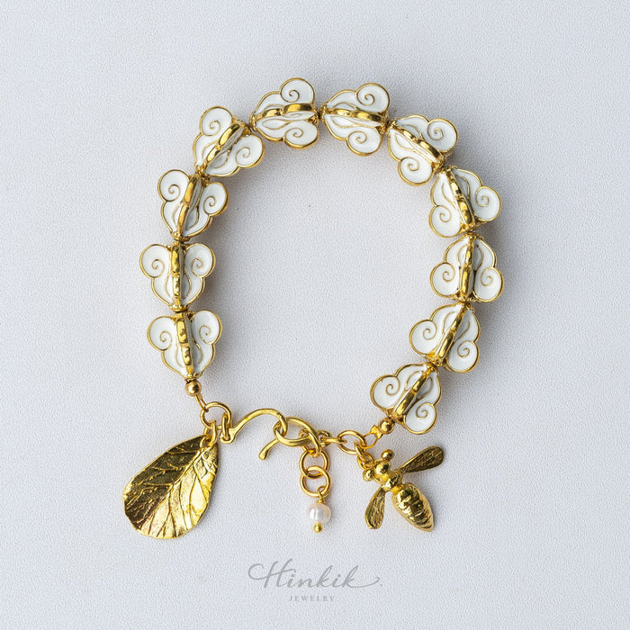 Ruk Flower Bracelet – White Italian Enamel on Polished Brass