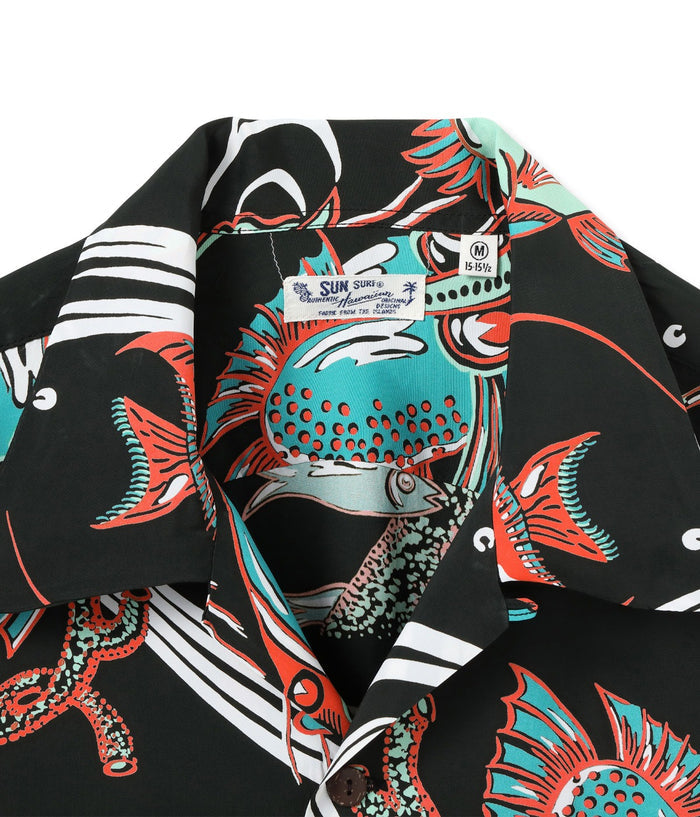 SS39417 RAYON HAWAIIAN SHIRT “BUG EYED FISH” - BLACK