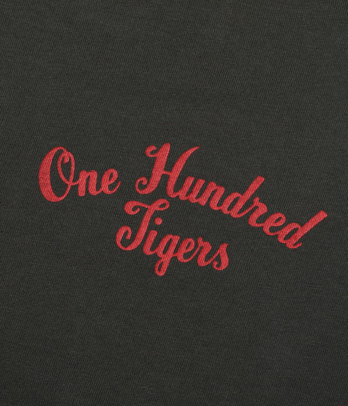 SS79162 SUNSURF PRINT TEE S/S ONE HUNDRED TIGERS - BLACK