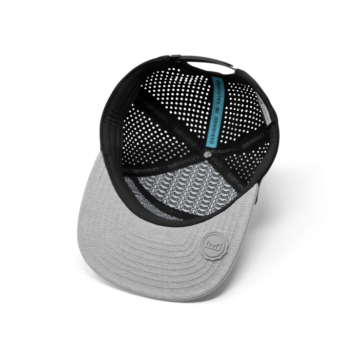 The inside view of the melin Trenches Icon Hydro  Horizon Fit in Heather Grey / Black