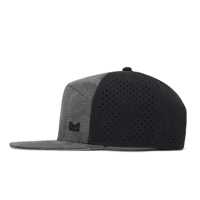 The side view of the melin Trenches Icon Hydro  Horizon Fit in Midnight Reflective