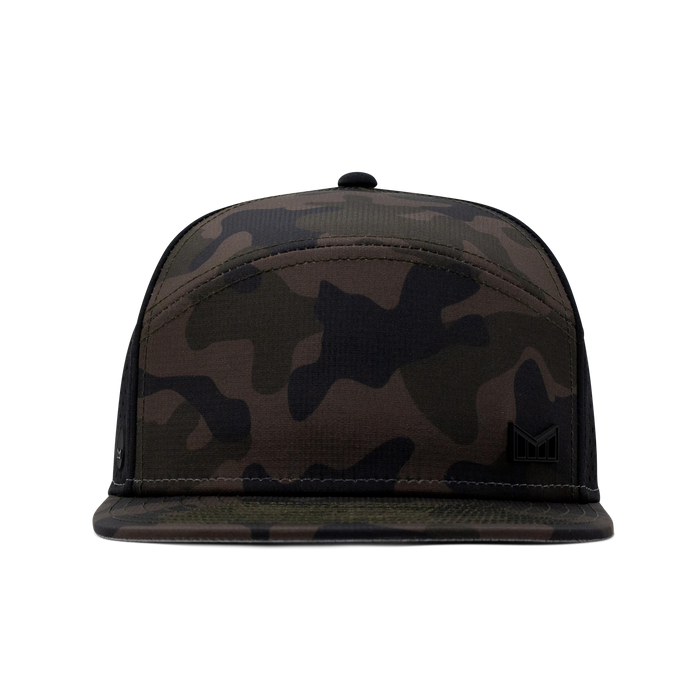 The frontal view of the Melin Horizon Fit Treches Icon Hydro hat in green camo