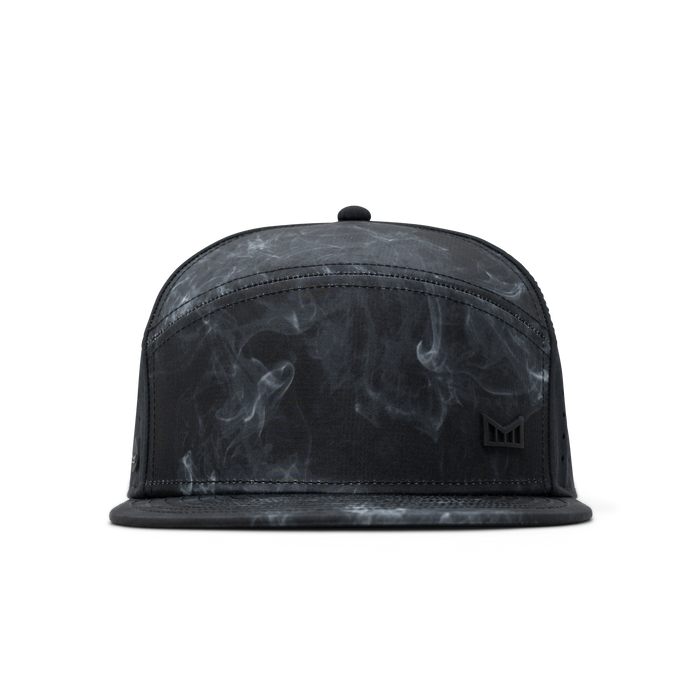 The front view of the melin Trenches Icon Hydro  Horizon Fit in  Smoke