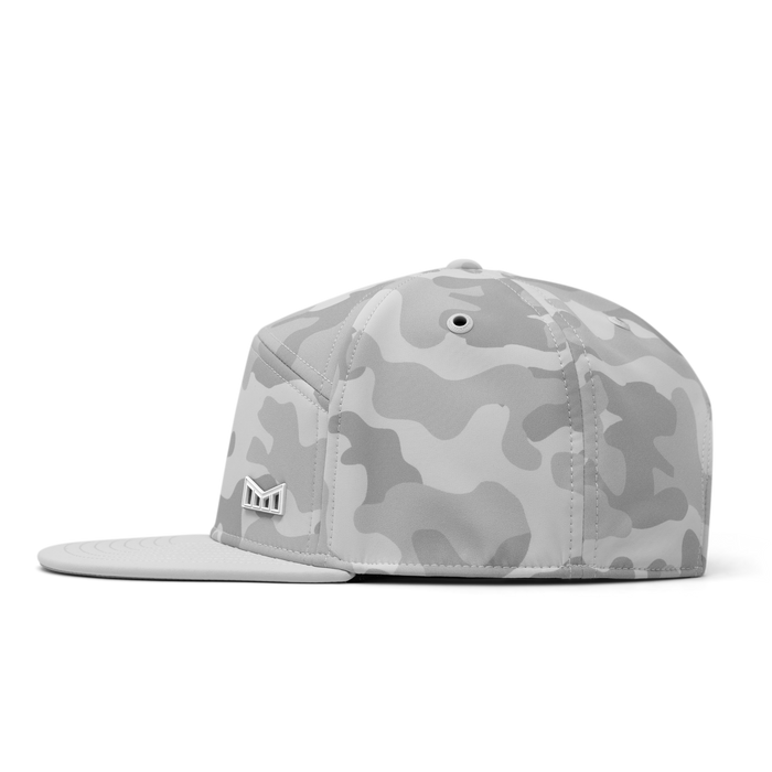 The side view of the melin Trenches Icon Infinite Thermal  Horizon Fit in Snow Camo