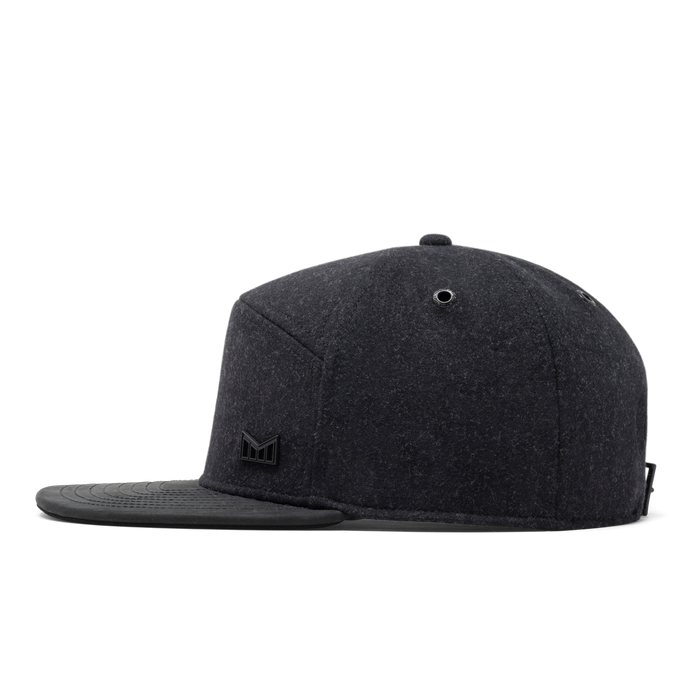 The side view of the melin Trenches Icon Scout Thermal  Horizon Fit in  Black