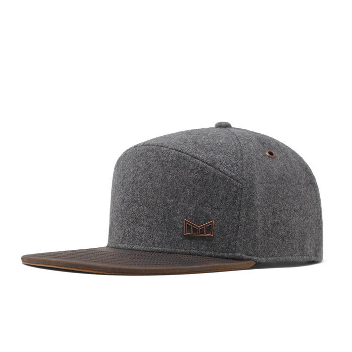 The angled view of melin's Trenches Icon Scout Thermal - Heather Grey