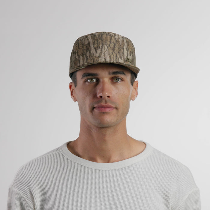 The model-image of the melin Horizon Fit Trenches Mossy Oak Hydro hat in Bottomland